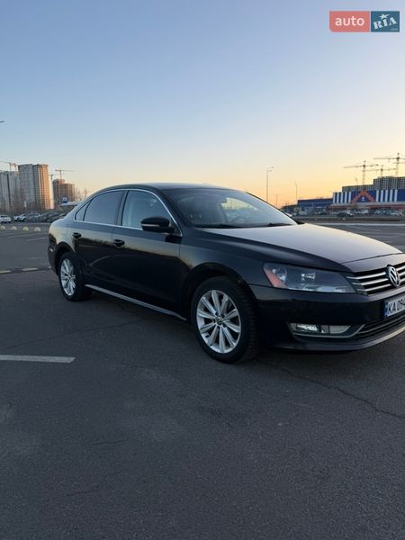 Седан Volkswagen Passat 2012 в Киеве