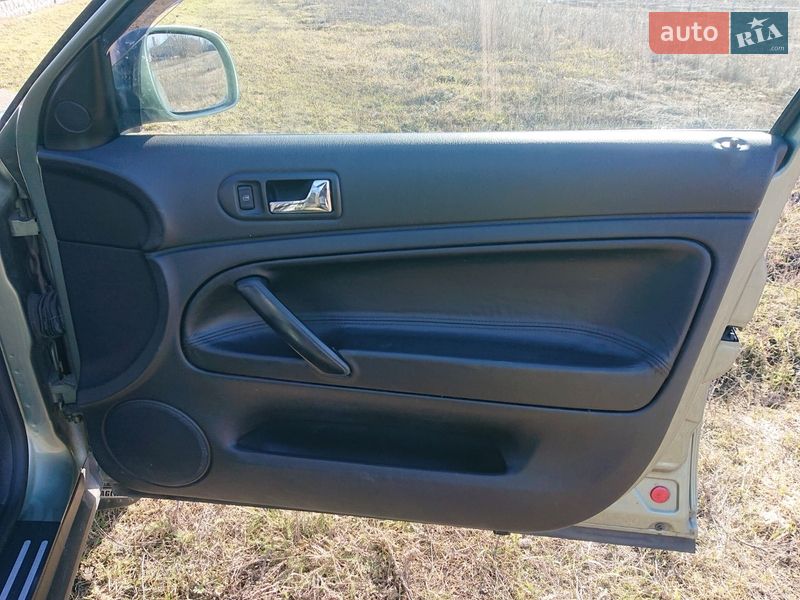 Седан Volkswagen Passat 2001 в Черкассах