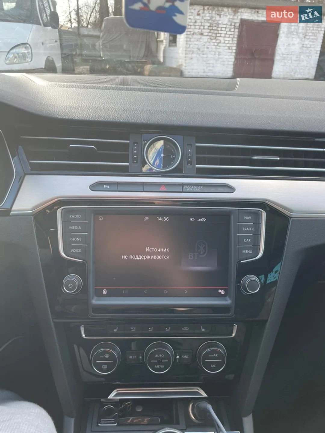 2016 Volkswagen Passat - мініатюра 26