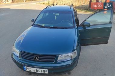 Универсал Volkswagen Passat 2000 в Львове