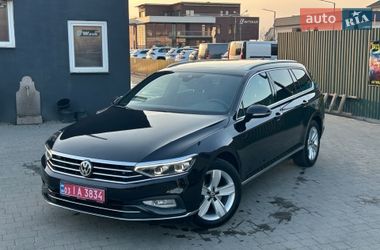 Универсал Volkswagen Passat 2021 в Мукачево