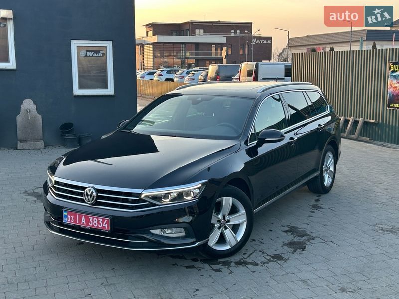 Volkswagen Passat 2021