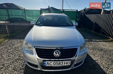Універсал Volkswagen Passat 2009 в Луцьку