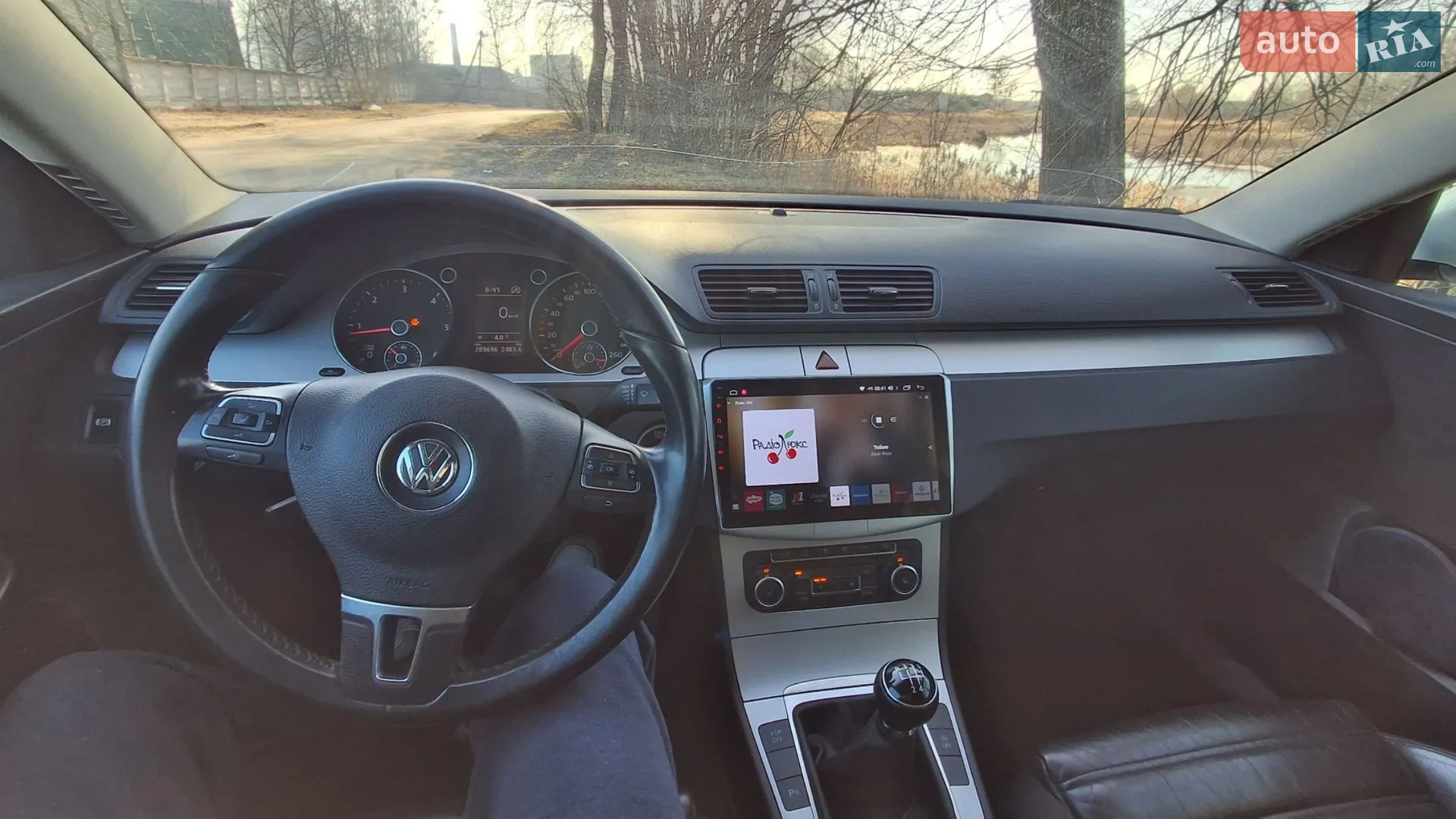 2010 Volkswagen Passat - мініатюра 3