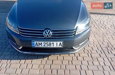 Универсал Volkswagen Passat 2013 в Лугинах
