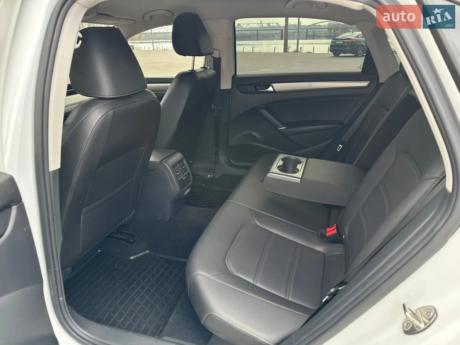 2020 Volkswagen Passat - мініатюра 16
