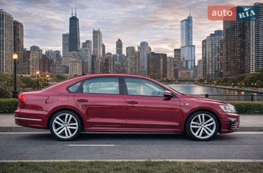 Седан Volkswagen Passat 2018 в Києві