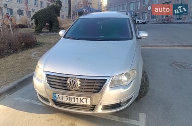 Универсал Volkswagen Passat 2008 в Киеве