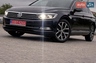 Седан Volkswagen Passat 2016 в Трускавце