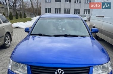 Седан Volkswagen Passat 1998 в Житомирі