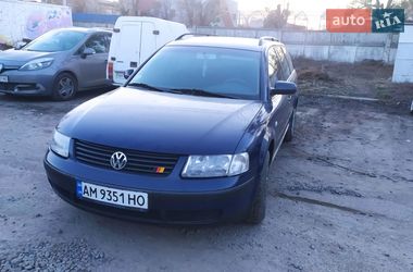 Универсал Volkswagen Passat 2000 в Житомире