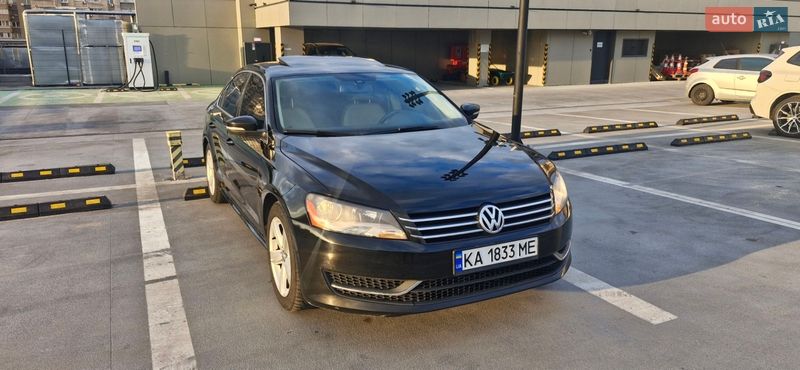 Седан Volkswagen Passat 2013 в Киеве
