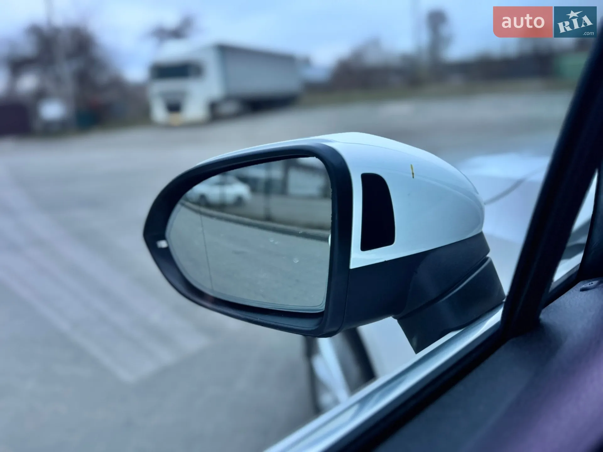 2015 Volkswagen Passat - мініатюра 5