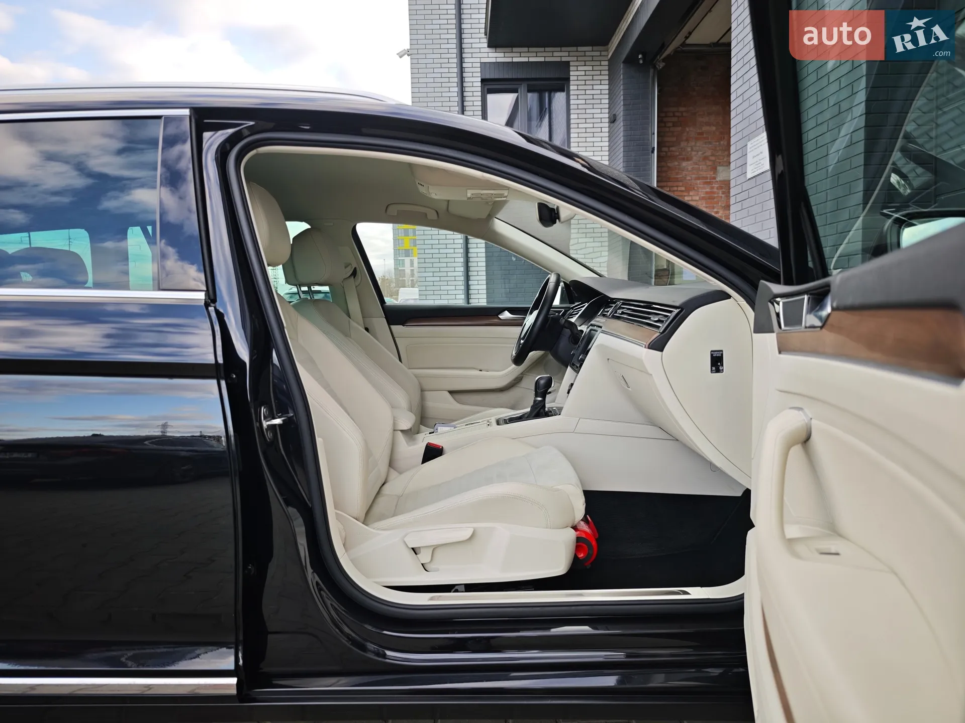 2015 Volkswagen Passat - мініатюра 57