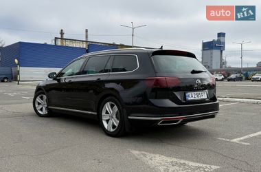 Универсал Volkswagen Passat 2020 в Киеве