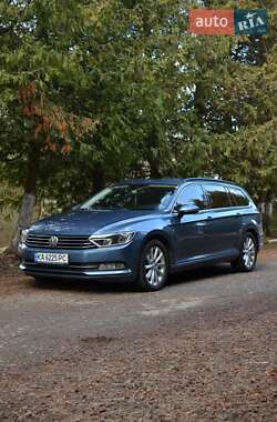 Универсал Volkswagen Passat 2014 в Хмельницком