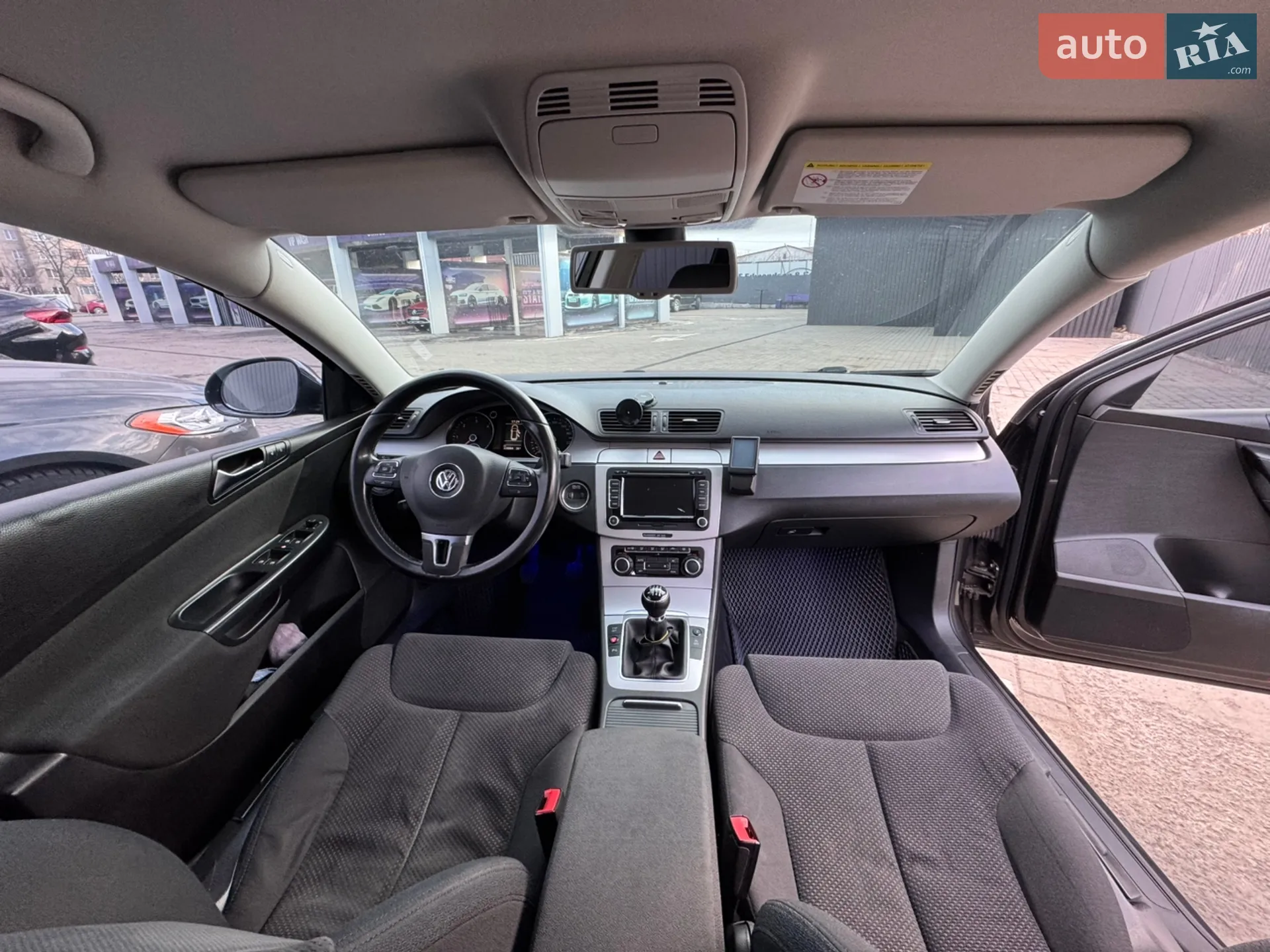 2010 Volkswagen Passat - мініатюра 39