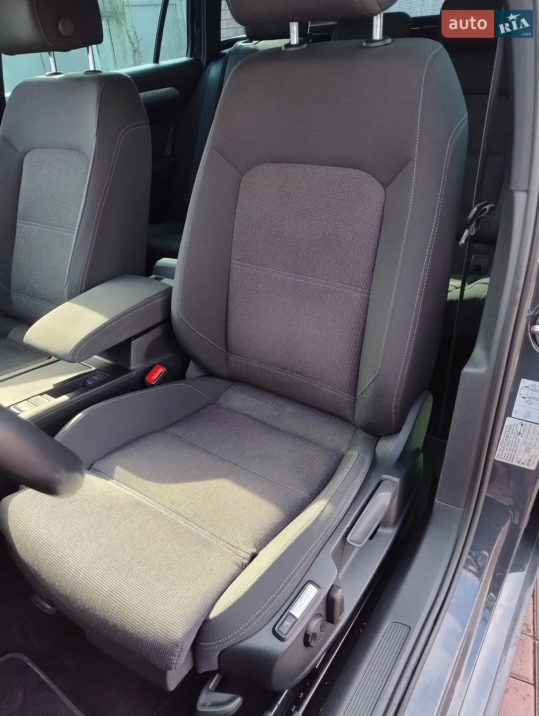 2019 Volkswagen Passat - мініатюра 10