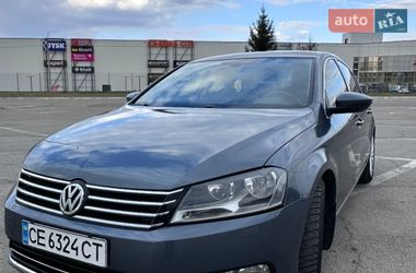 Седан Volkswagen Passat 2014 в Черновцах
