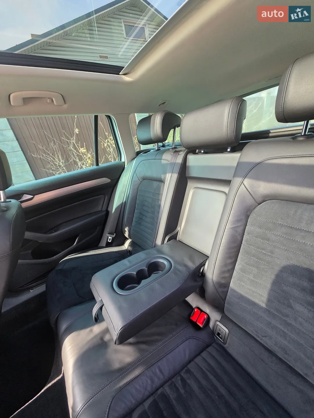 2016 Volkswagen Passat - мініатюра 27