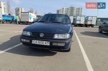 Универсал Volkswagen Passat 1994 в Черкассах