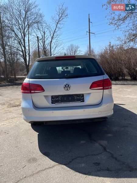 Универсал Volkswagen Passat 2013 в Миргороде