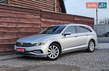 Универсал Volkswagen Passat 2021 в Шепетовке