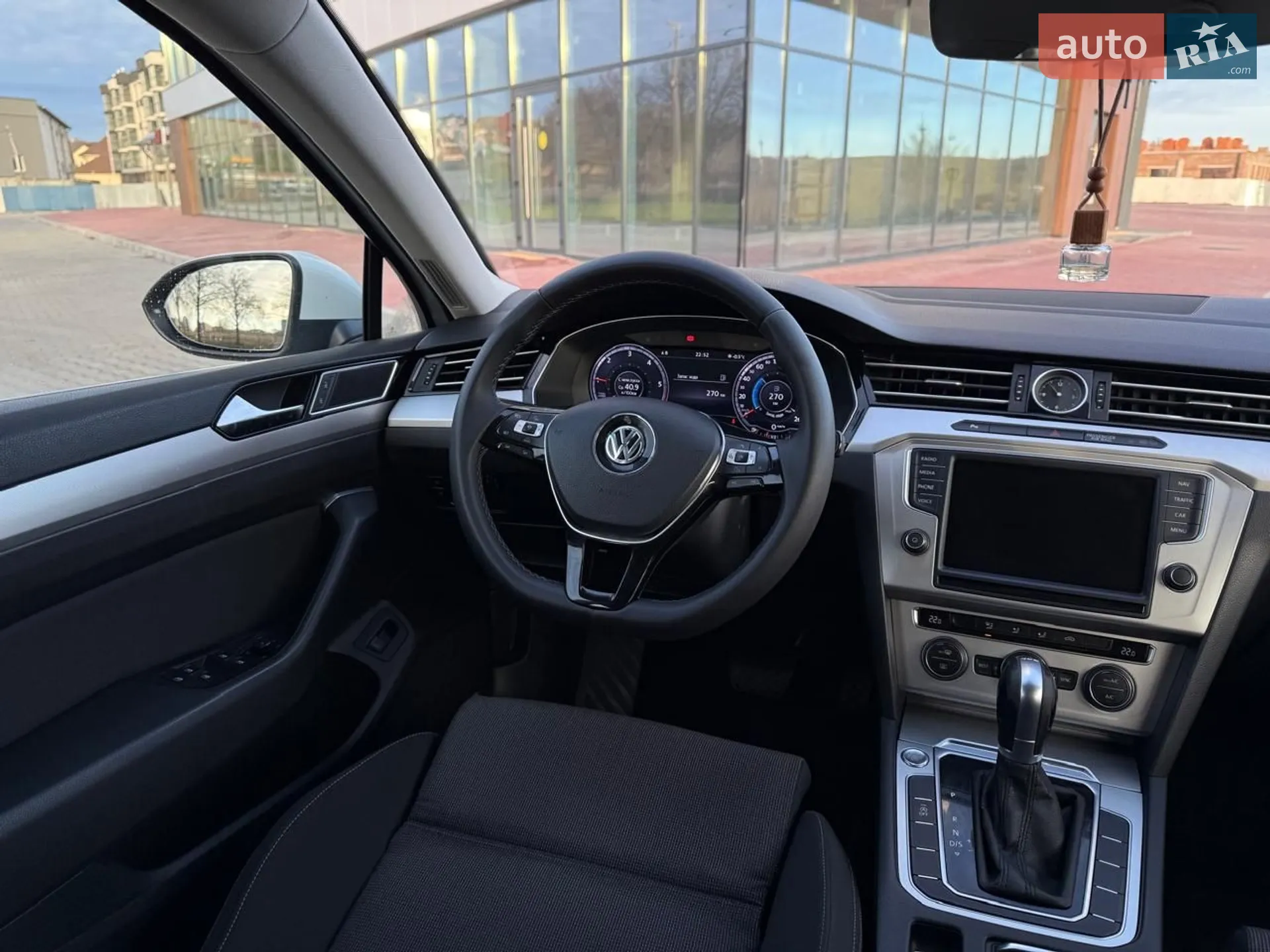 2016 Volkswagen Passat - мініатюра 27