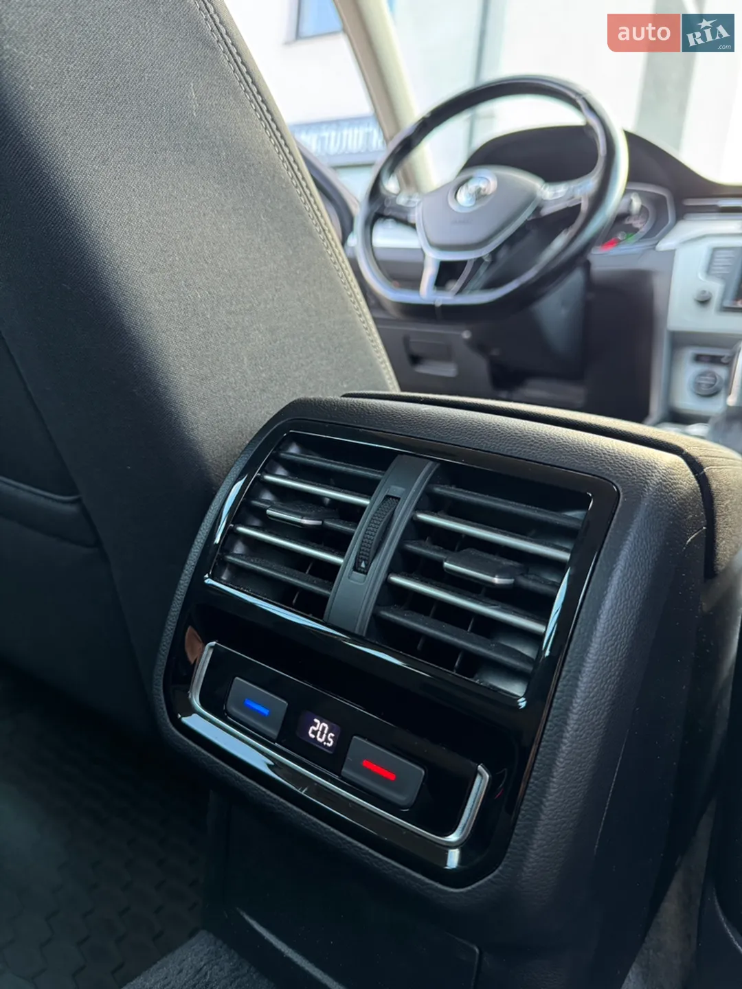 2015 Volkswagen Passat - мініатюра 15