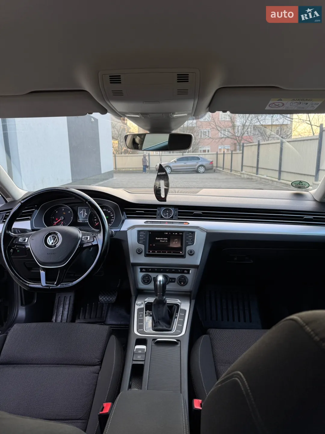 2015 Volkswagen Passat - мініатюра 16