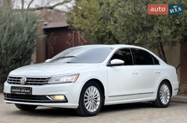 Седан Volkswagen Passat 2016 в Миколаєві