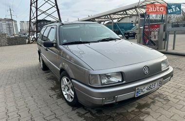 Универсал Volkswagen Passat 1992 в Ивано-Франковске