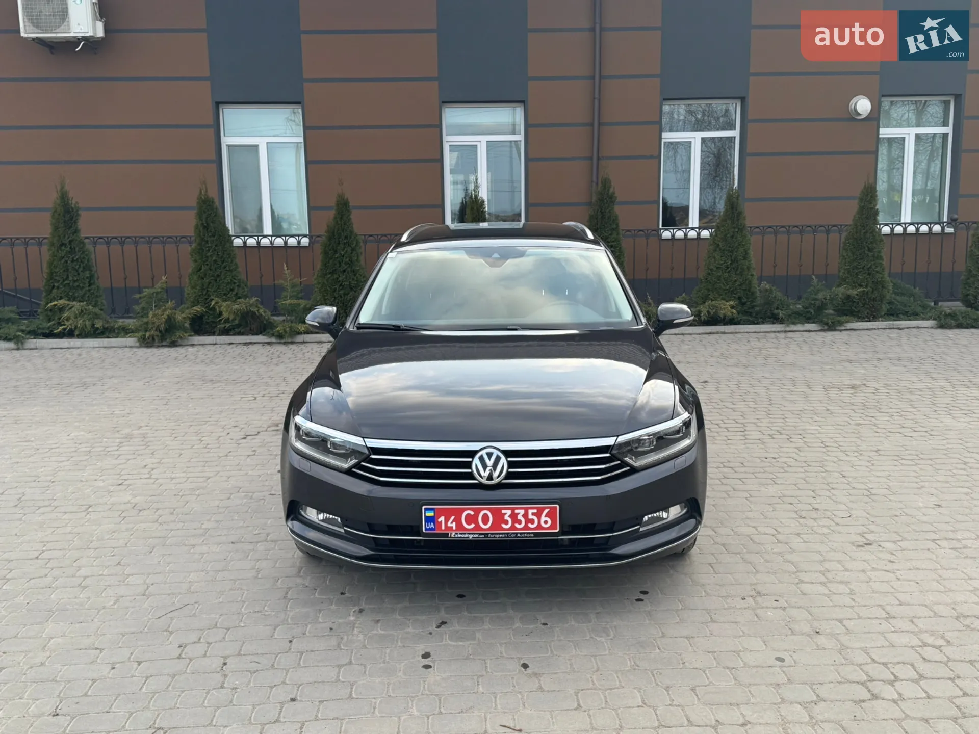 2019 Volkswagen Passat - мініатюра 2