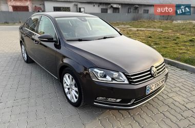 Седан Volkswagen Passat 2011 в Меденичах