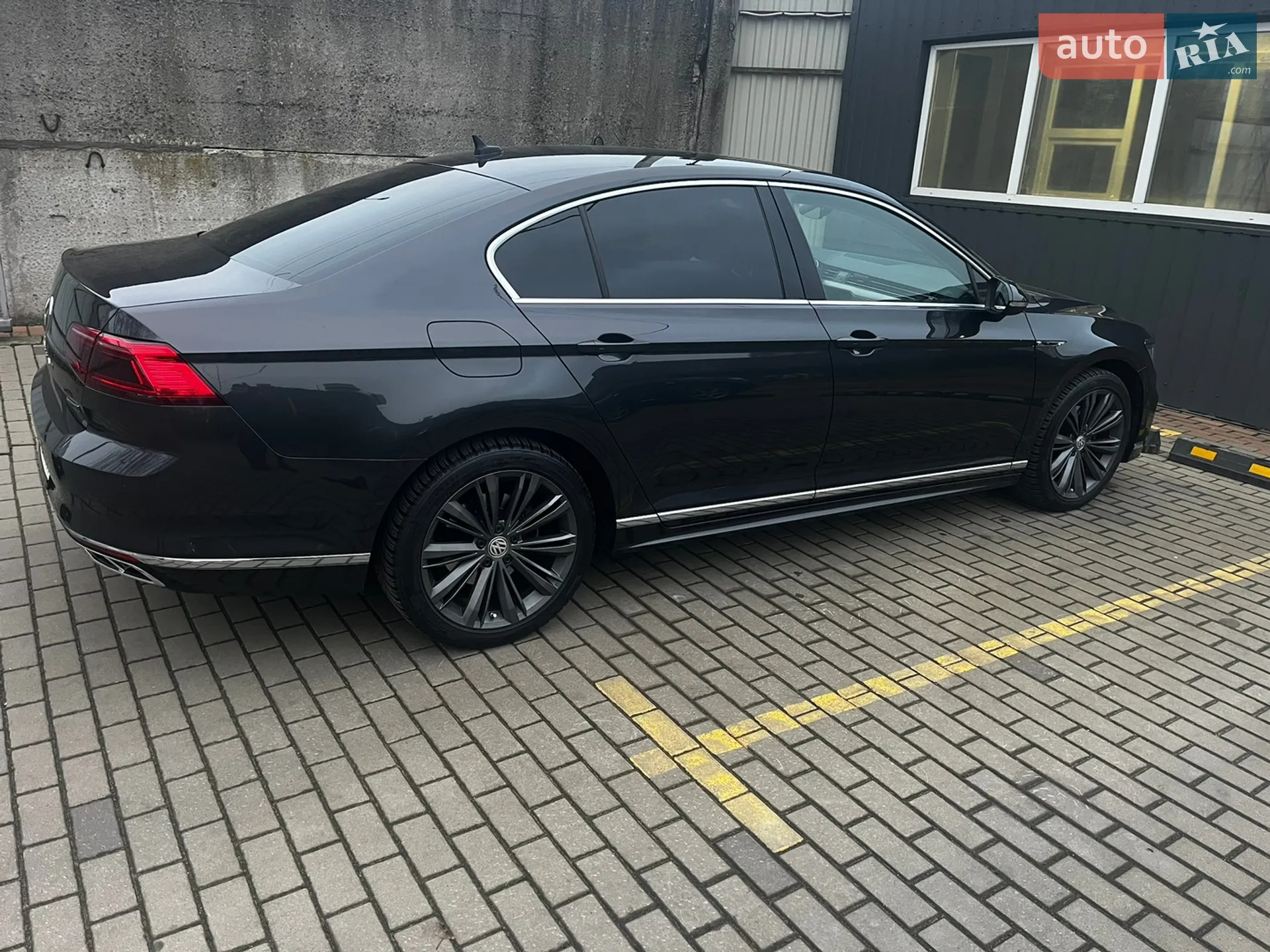 2019 Volkswagen Passat - мініатюра 13