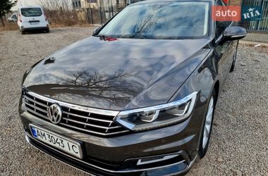 Седан Volkswagen Passat 2017 в Виннице