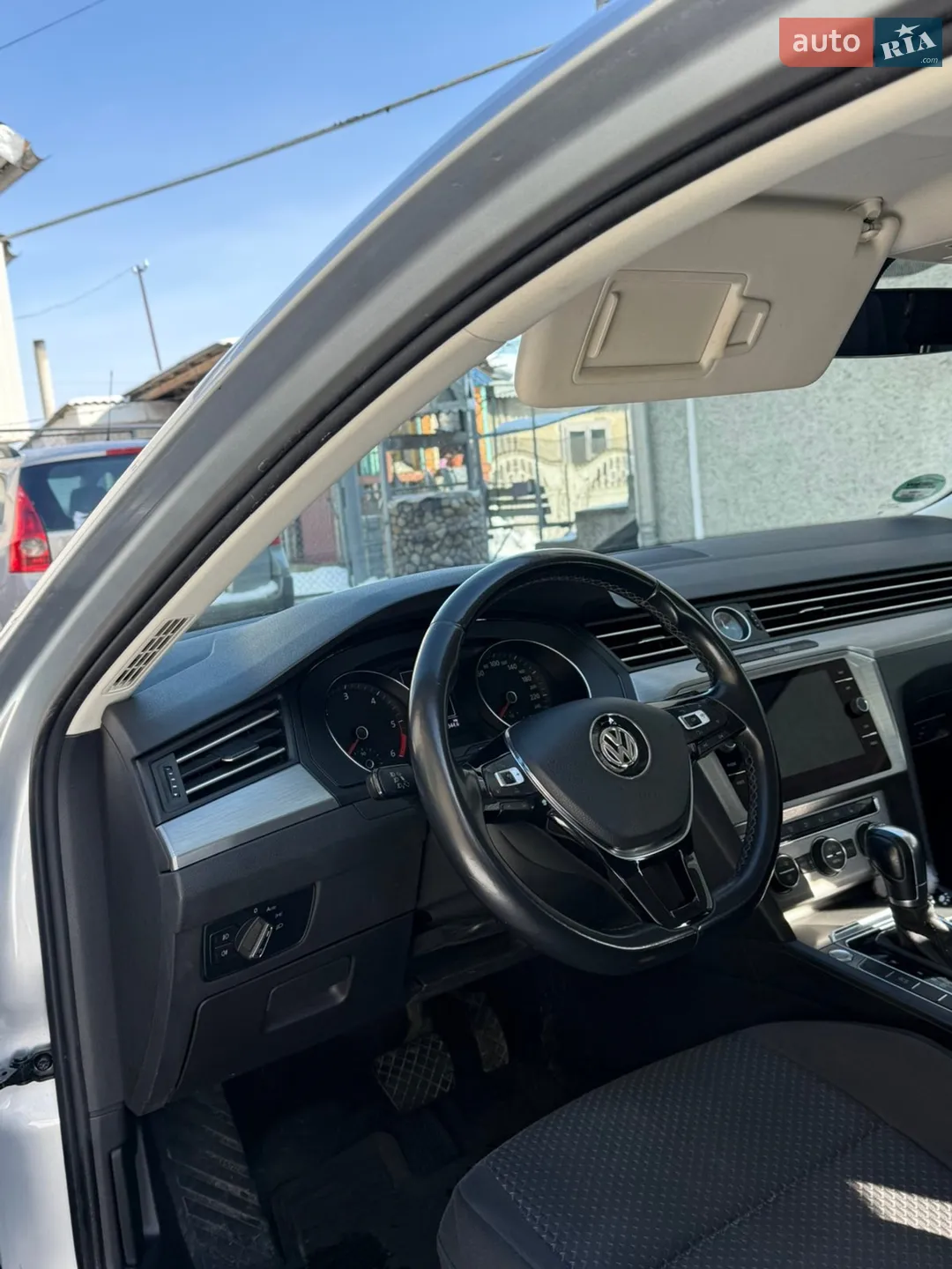 2018 Volkswagen Passat - мініатюра 2