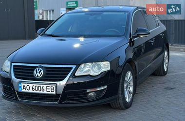 Седан Volkswagen Passat 2005 в Мукачевому