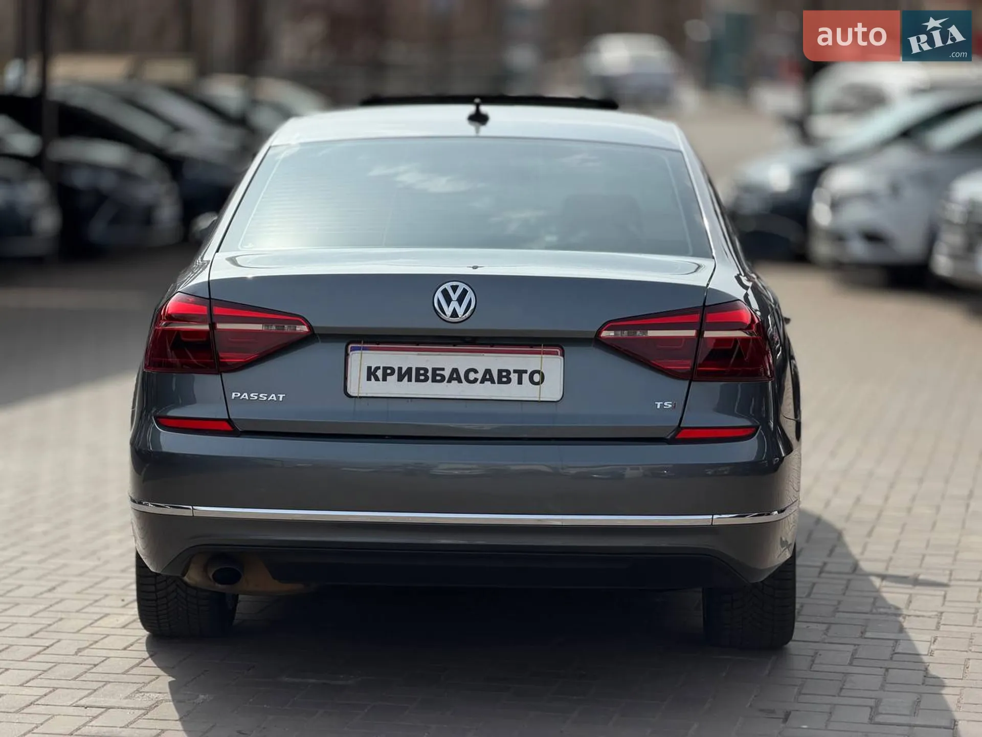 2018 Volkswagen Passat - мініатюра 9