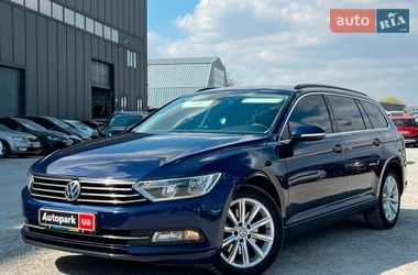 Універсал Volkswagen Passat 2017 в Львові