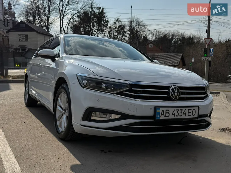 Volkswagen Passat 2022