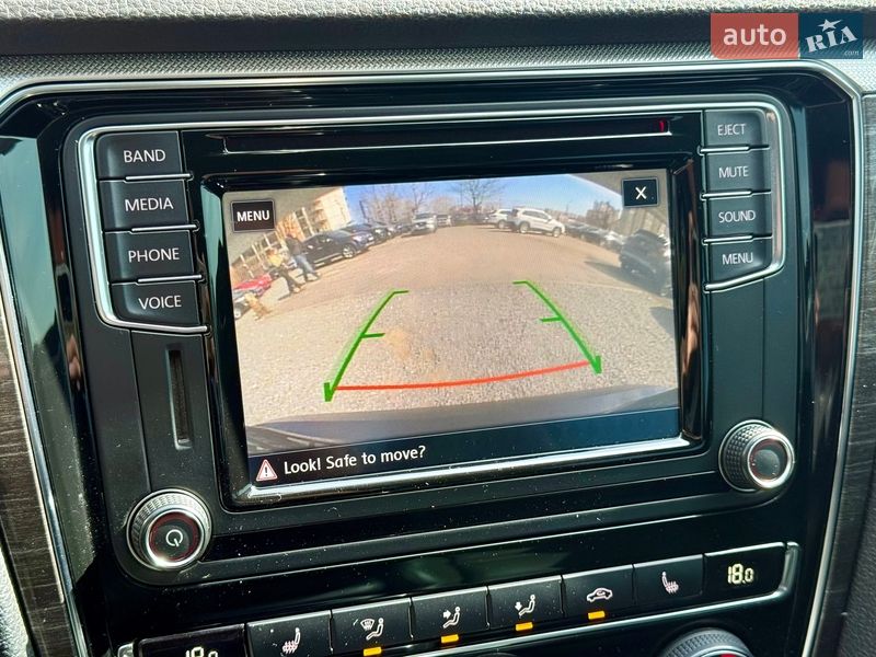 Седан Volkswagen Passat 2016 в Харькове