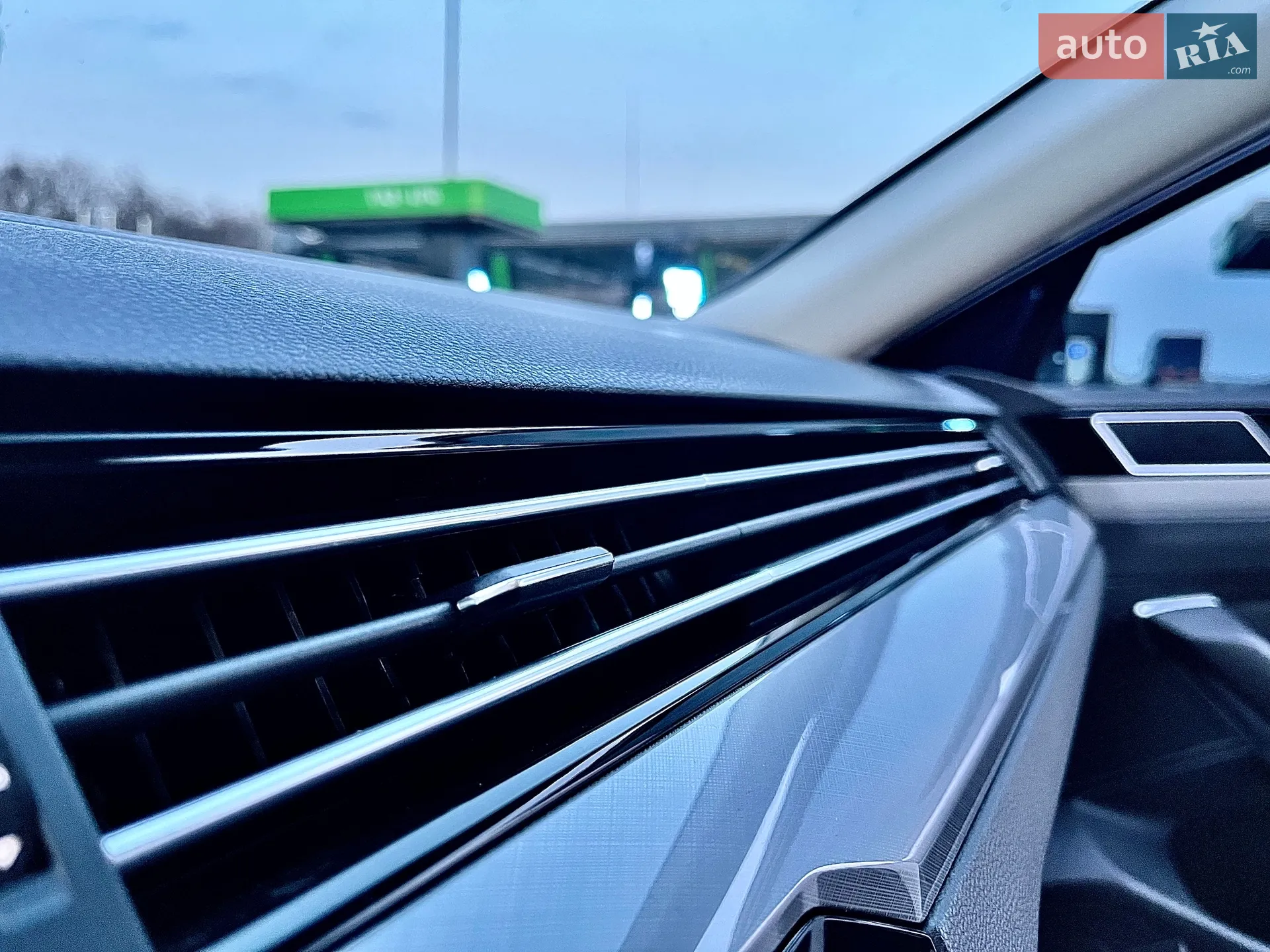 2019 Volkswagen Passat - мініатюра 41