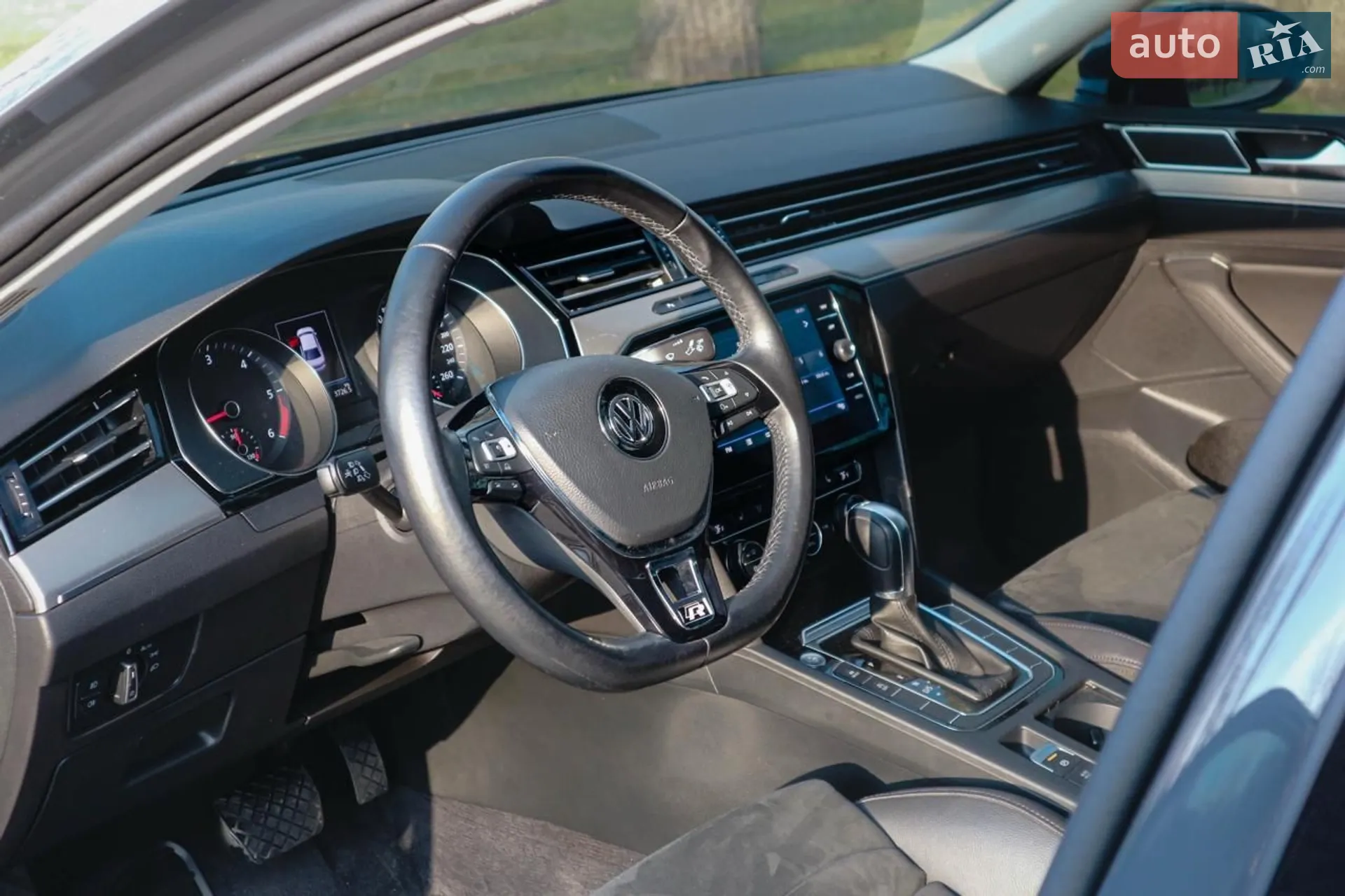 2018 Volkswagen Passat - мініатюра 14