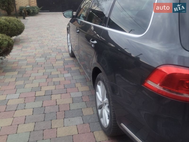 Универсал Volkswagen Passat 2011 в Луцке