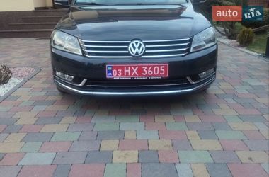 Універсал Volkswagen Passat 2011 в Луцьку