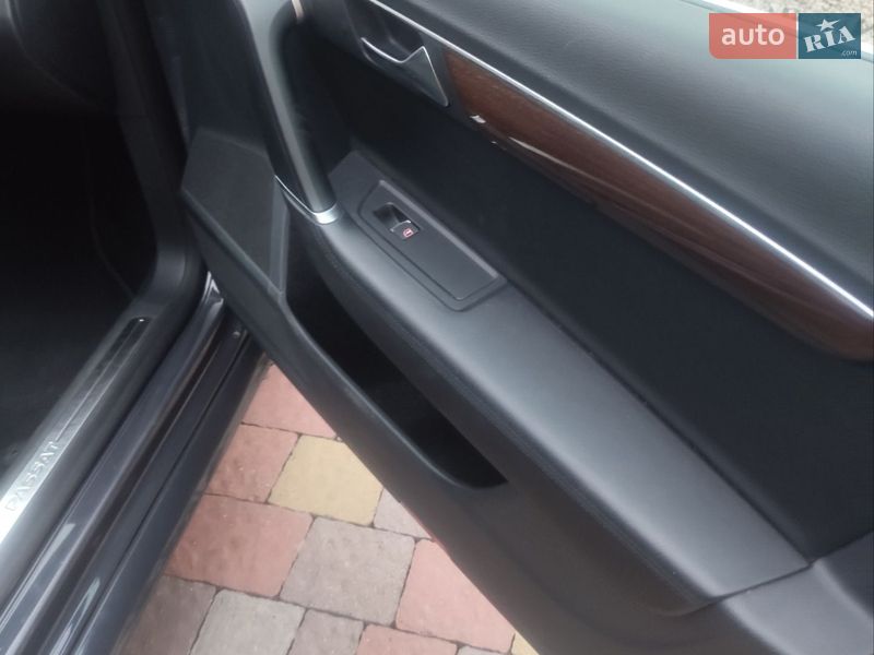Универсал Volkswagen Passat 2011 в Луцке