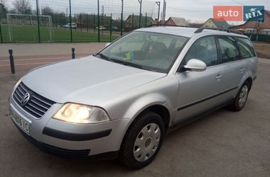 Универсал Volkswagen Passat 2005 в Виннице