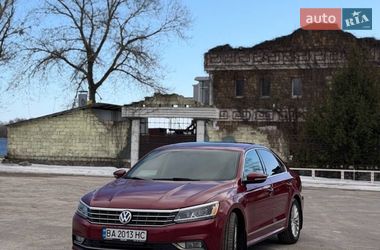 Седан Volkswagen Passat 2016 в Кременчуці