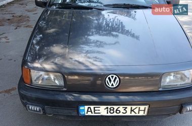 Седан Volkswagen Passat 1989 в Желтых Водах